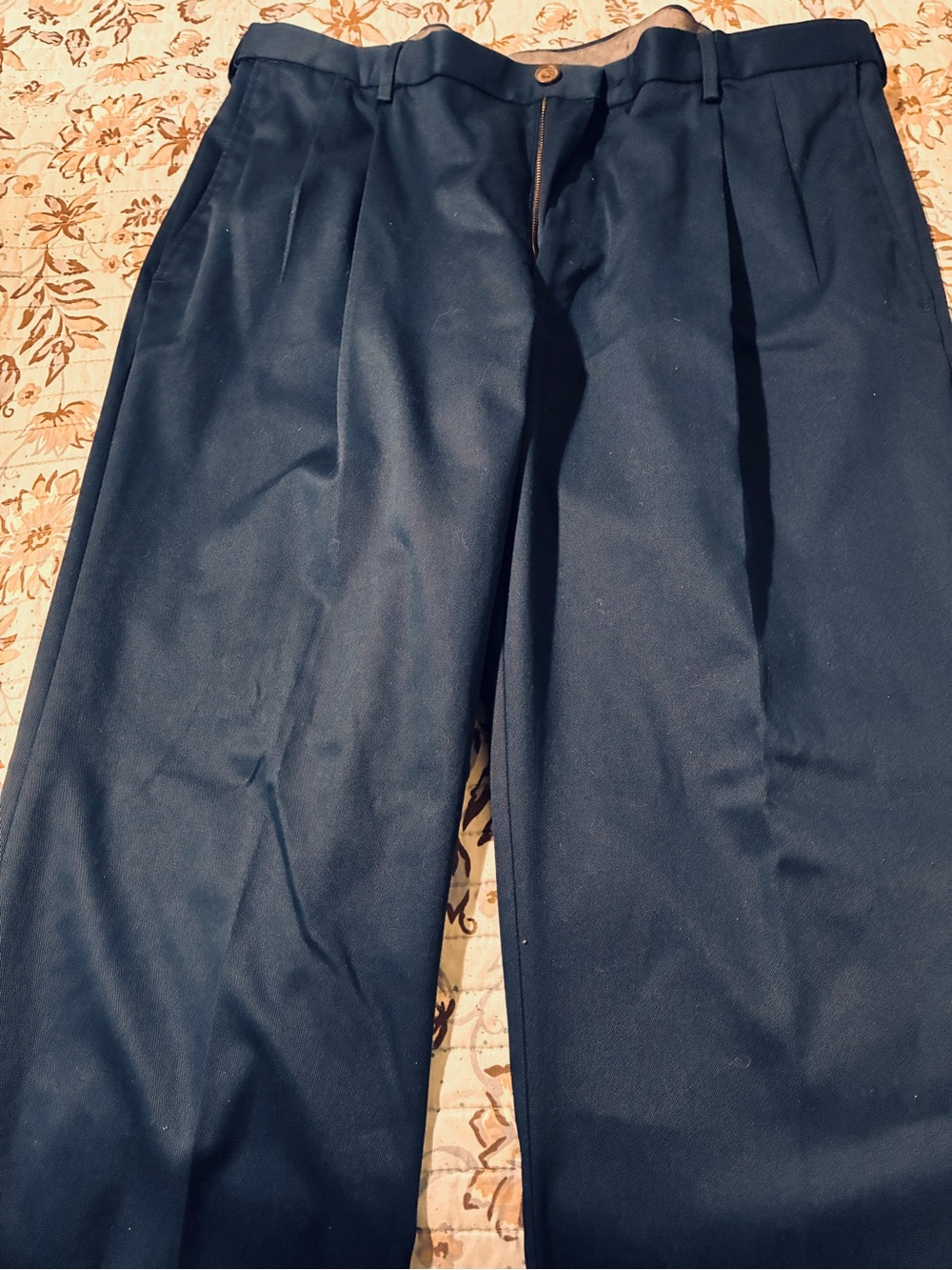 Haggar Men's Navy Pleated Dress Pants - Classic Tailored Look